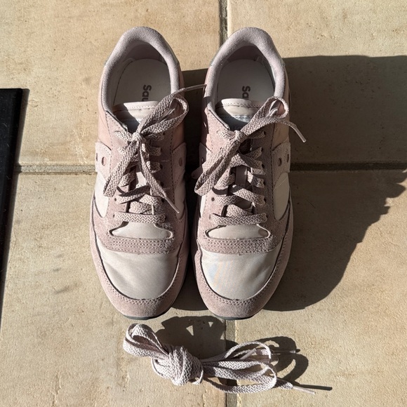 Saucony Women's Jazz Original Sneakers - Picture 5 of 7